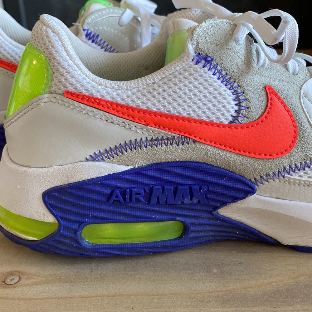 NIKE AIR MAX EXCEE AMD, mens size 8 - Picture 2 of 6
